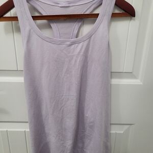 Lulelemon Swift Tech Racerback 2.0 Serene Purple Size 6 Fitted stretchy